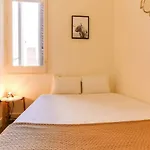 Apartman Stylish 2 Bdr In Trendy Gracia