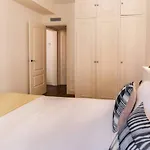 Stylish 2 Bdr In Trendy Gracia Apartman Barcelona