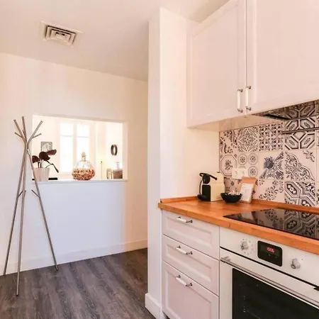 Stylish 2 Bdr In Trendy Gracia Barcelona