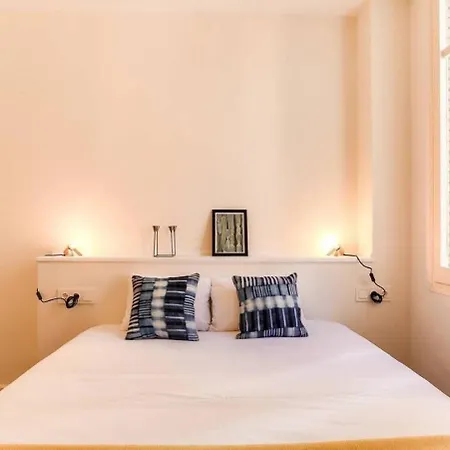 Stylish 2 Bdr In Trendy Gracia